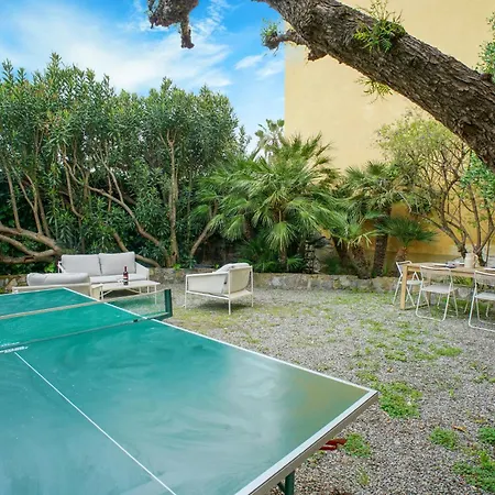 In Hébergement de vacances *